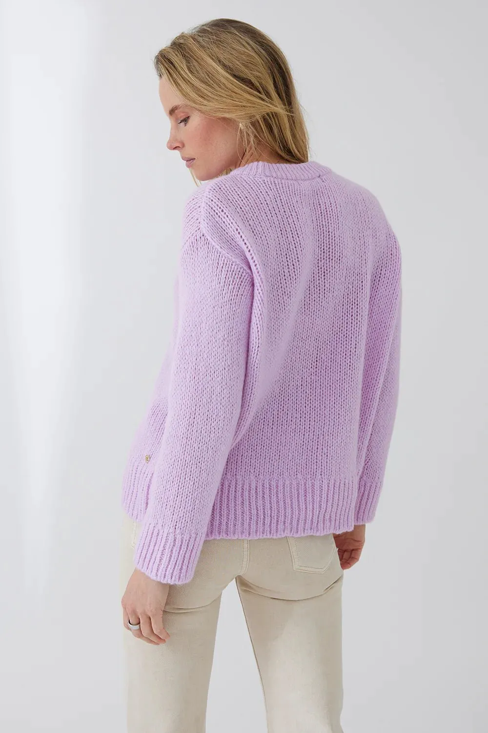 Ari Crew Neck Cashmere Sweater