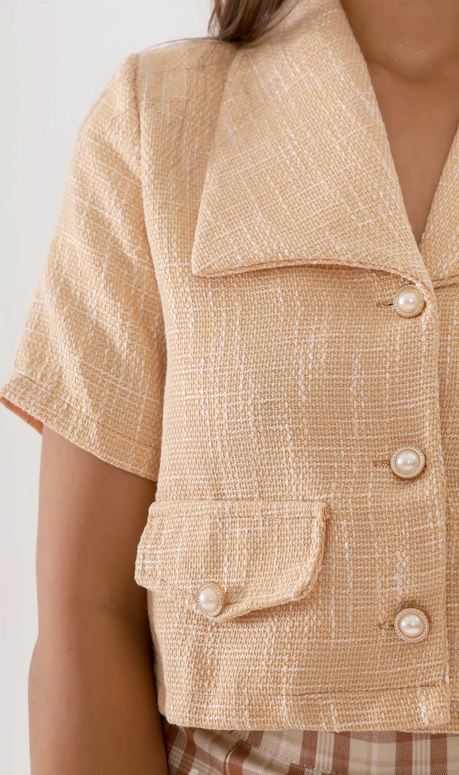 DIONNE Wide-Collar Tweed Blazer Top (Peach)