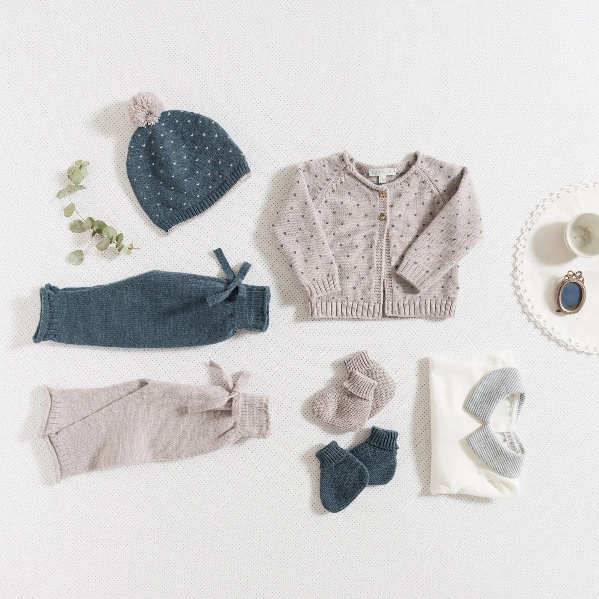 TROUSERS / TAUPE